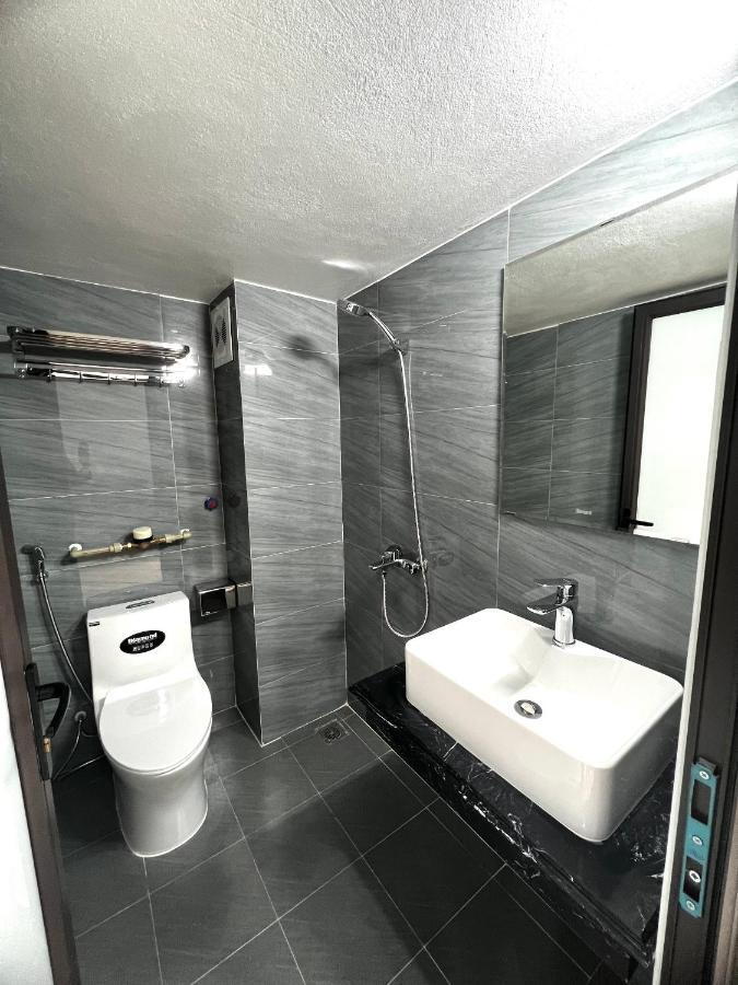 Era Apartment Tran Thai Tong Hanoï Extérieur photo