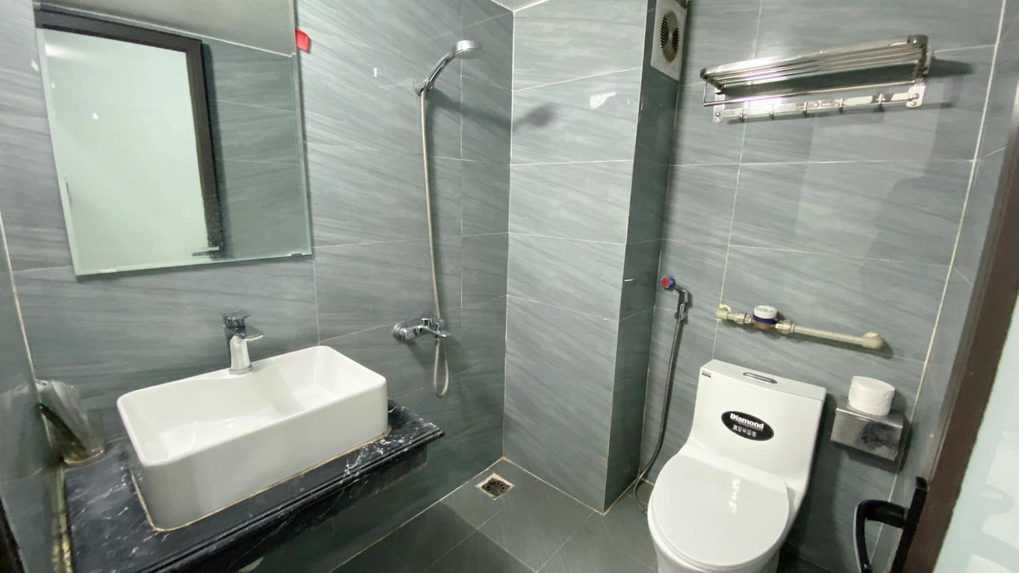 Era Apartment Tran Thai Tong Hanoï Extérieur photo